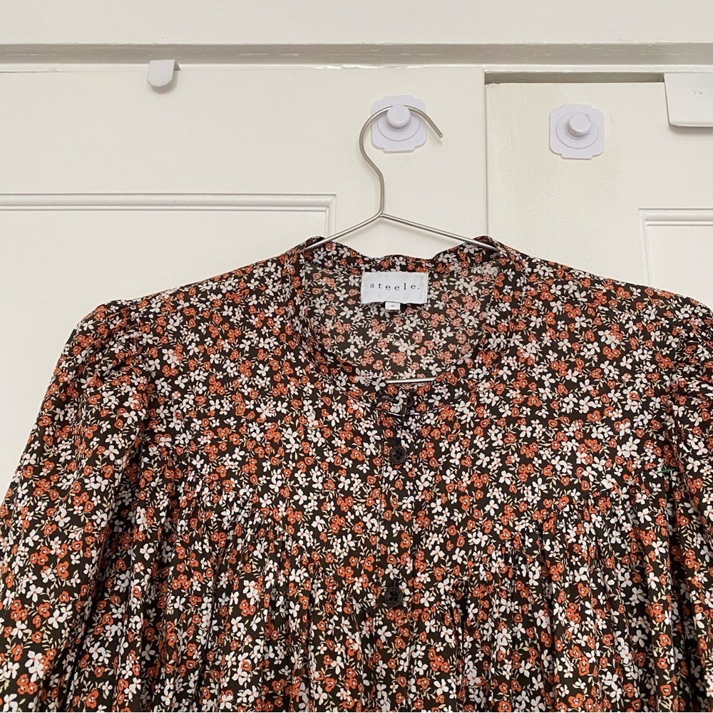 Steele floral long sleeve top - Picture 5 of 9